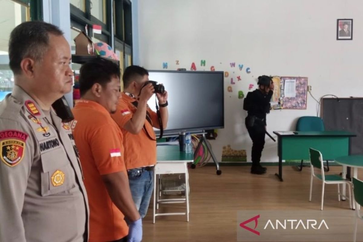 Kriminalitas kemarin, ancaman bom ke sekolah hingga sterilisasi gereja