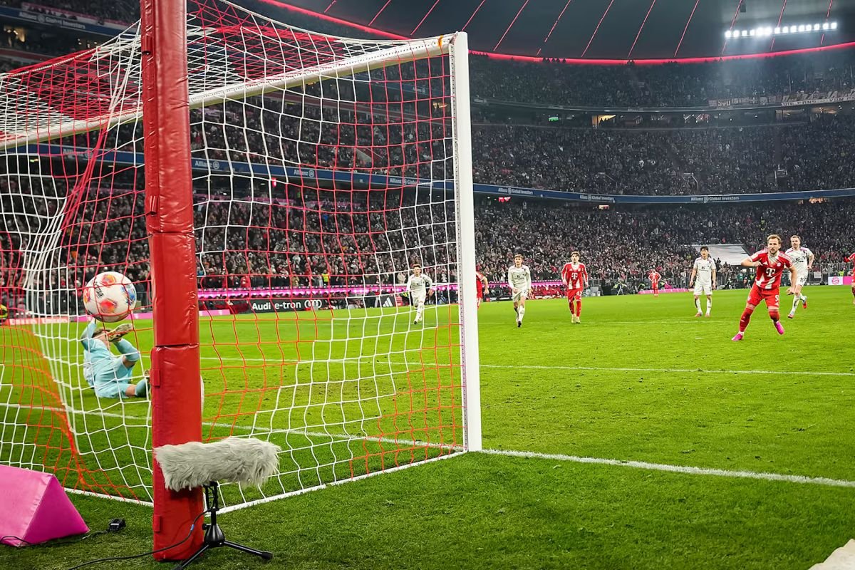 Harry Kane selamatkan Bayern Muenchen dari kekalahan