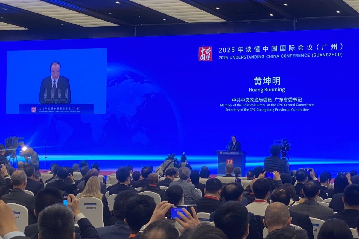 Membaca arah baru modernisasi China