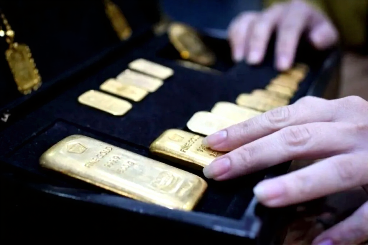 Pengembangunan Usaha emas atau perak, mana yang dimaksud dimaksud aman untuk jangka panjang?