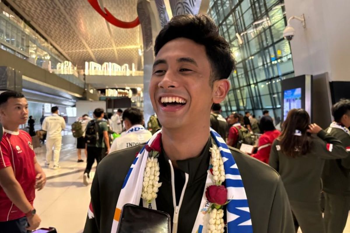 Alwi sebut menerima kritik kemudian saran akan jadi kunci konsistensinya