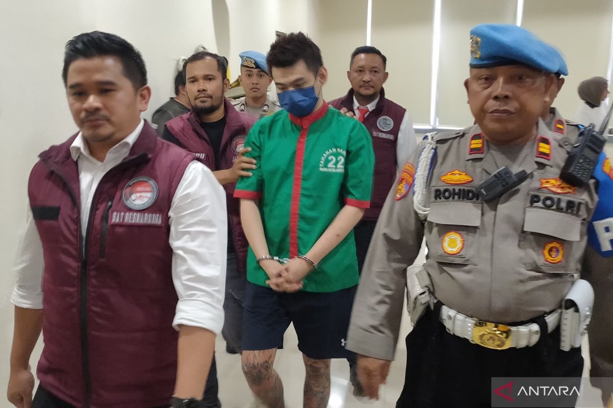 Polisi tangkap pelaku narkoba yang digunakan miliki senjata api di Tangerang