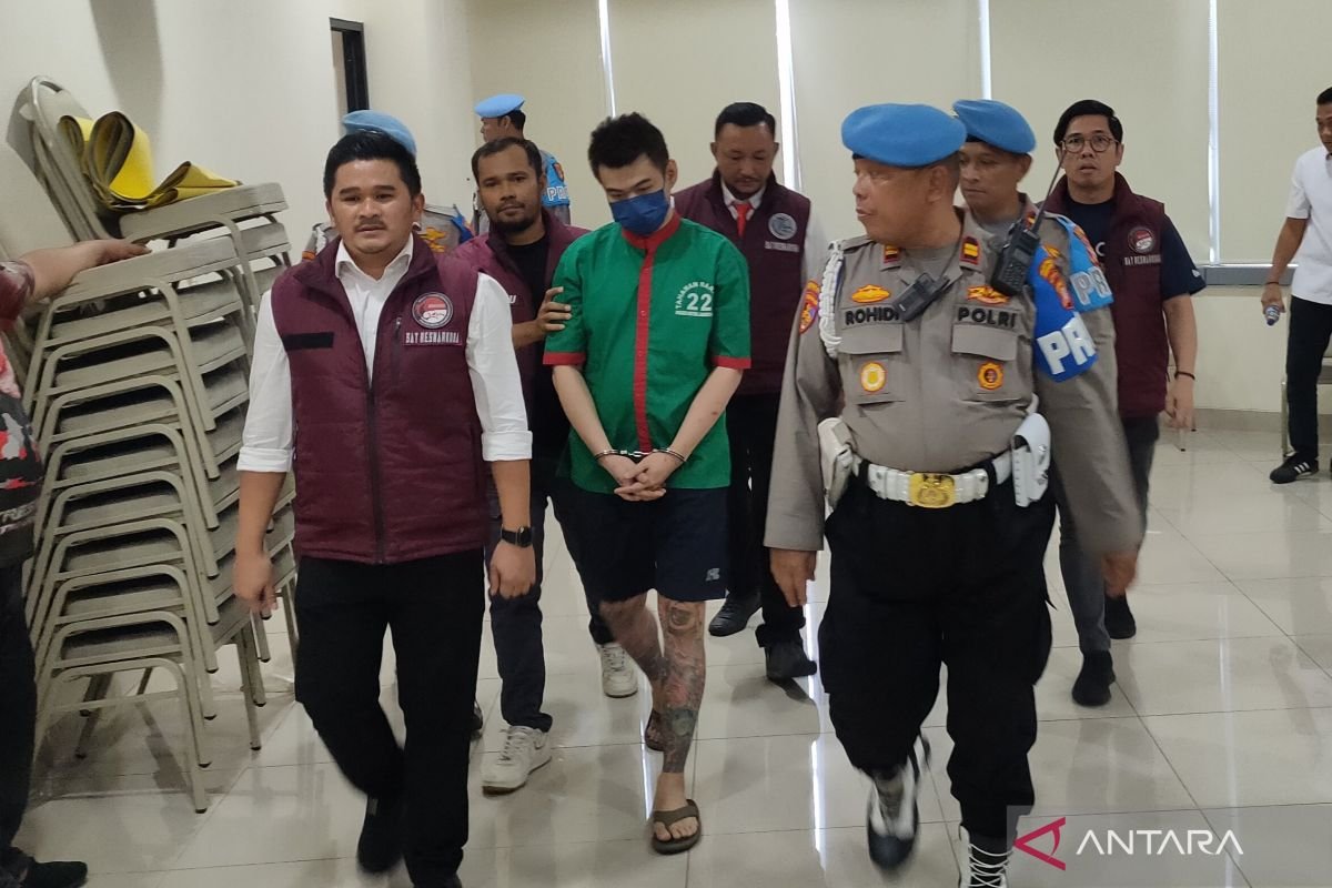 Polres Jakbar ungkap sumber senjata api ilegal milik pelaku narkoba