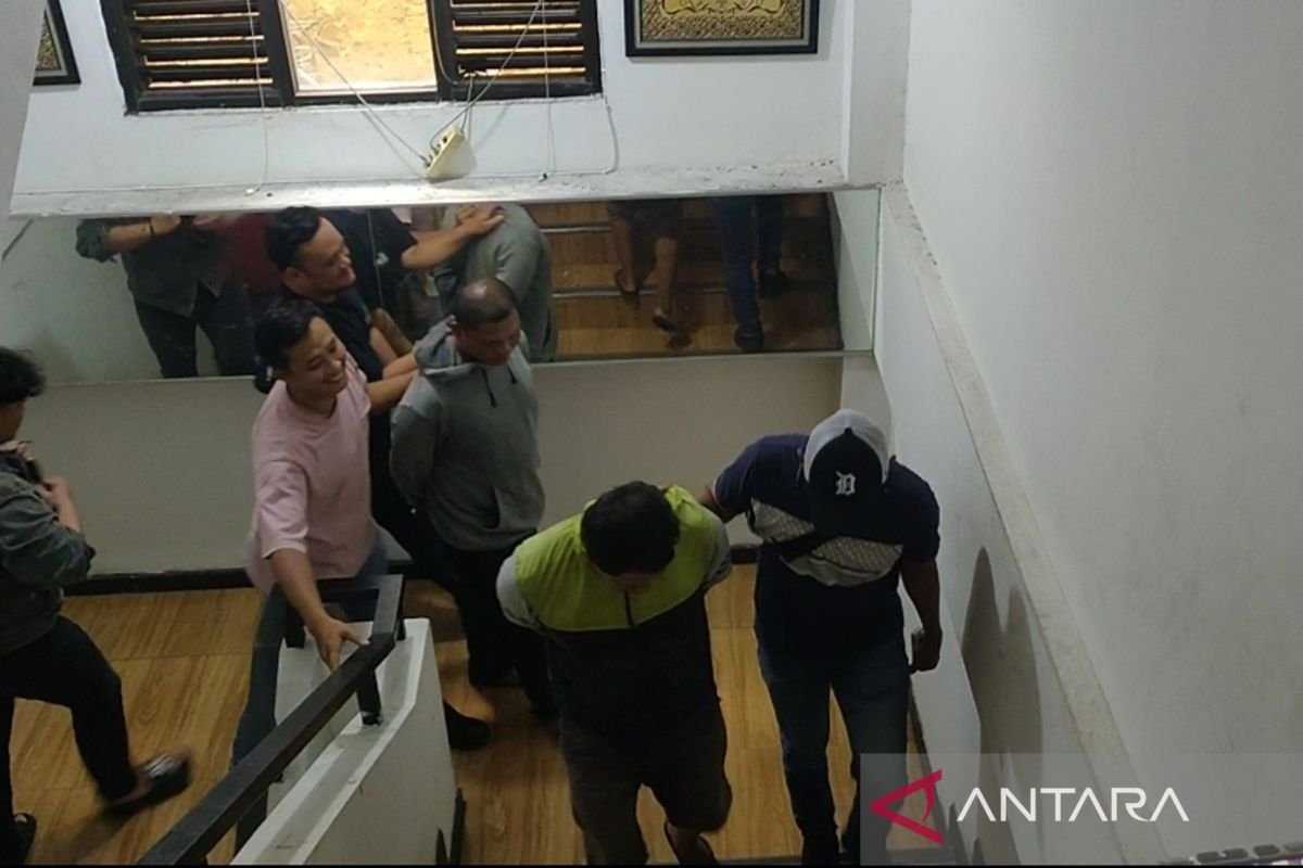 Polisi tangkap ojek pangkalan yang yang dimaksud pukul ojol pada pada Tambora