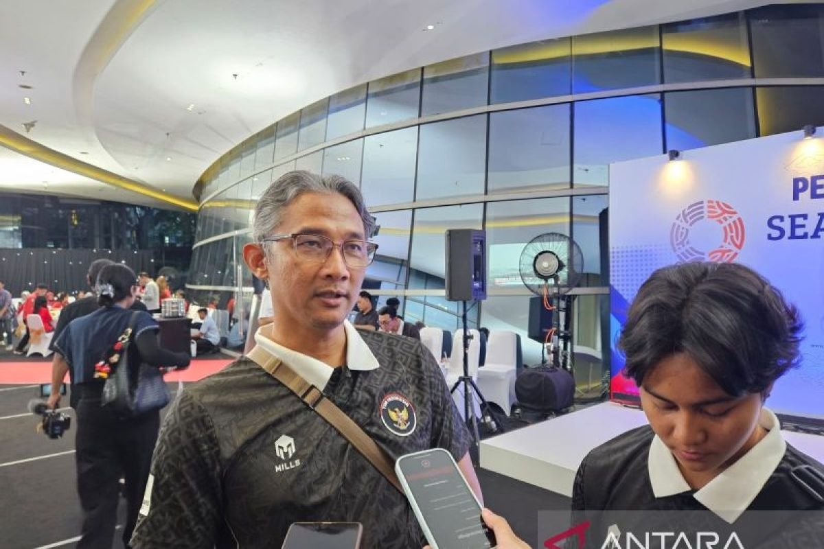 Manajer loncat indah coba pasang cita-cita bawa pulang medali emas