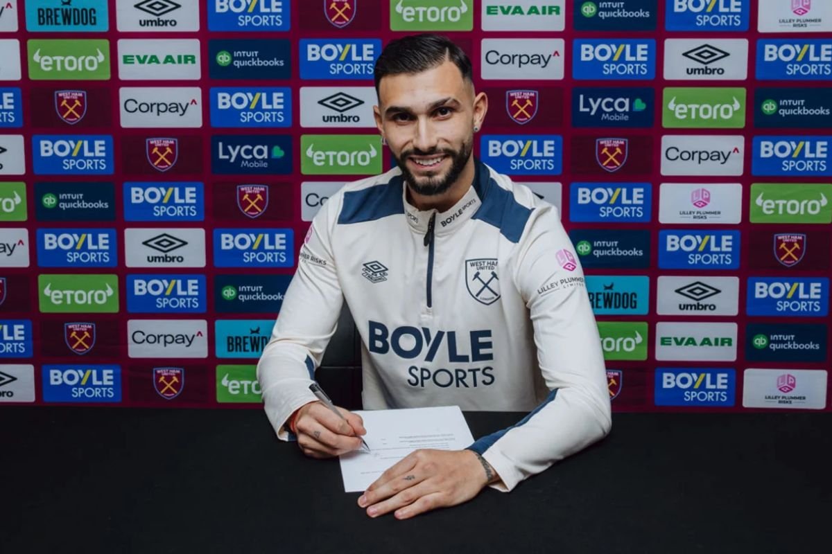 West Ham resmi datangkan striker Argentina Taty Castellanos dari Lazio