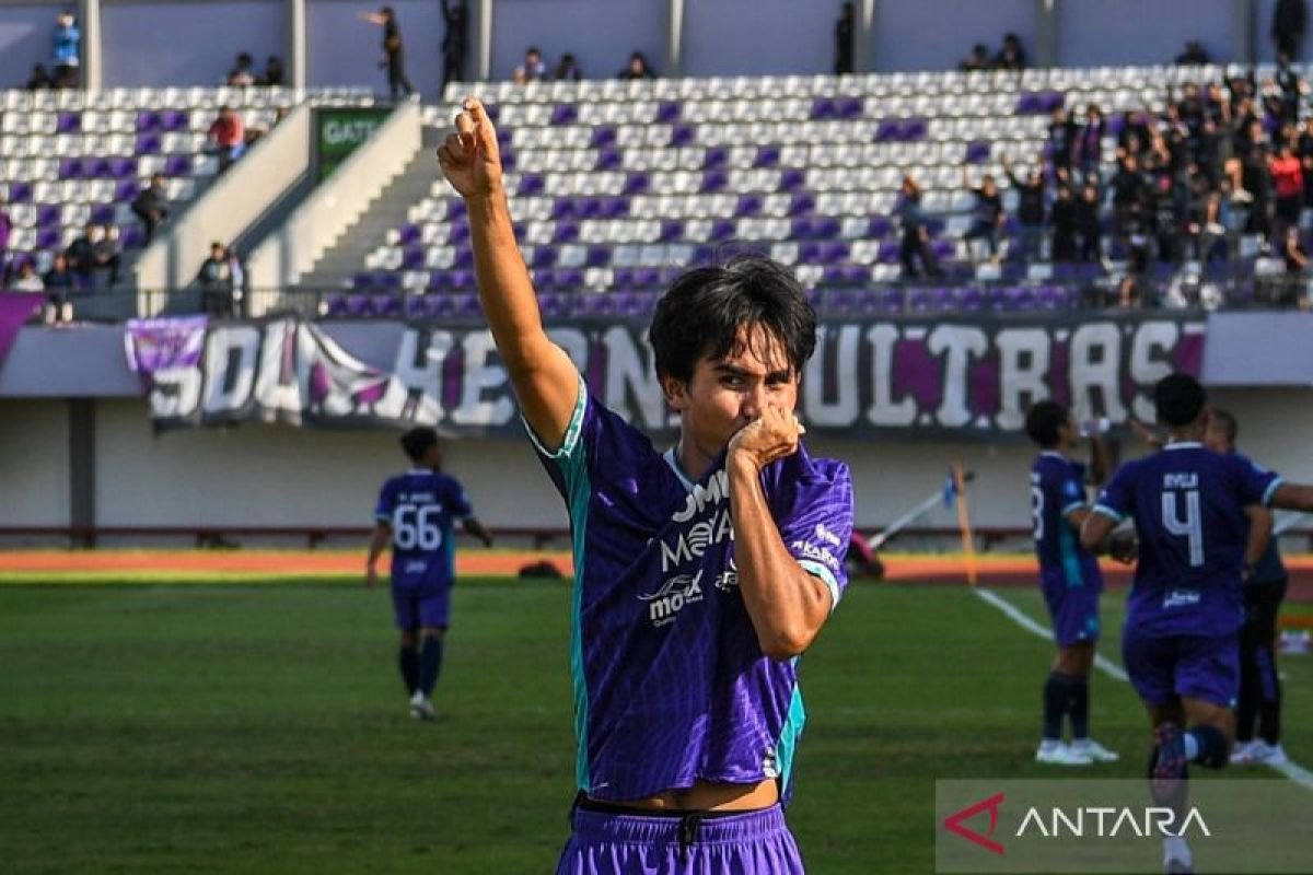 Persita bungkam Arema FC satu gol tanpa balas di dalam Stadion Kanjuruhan