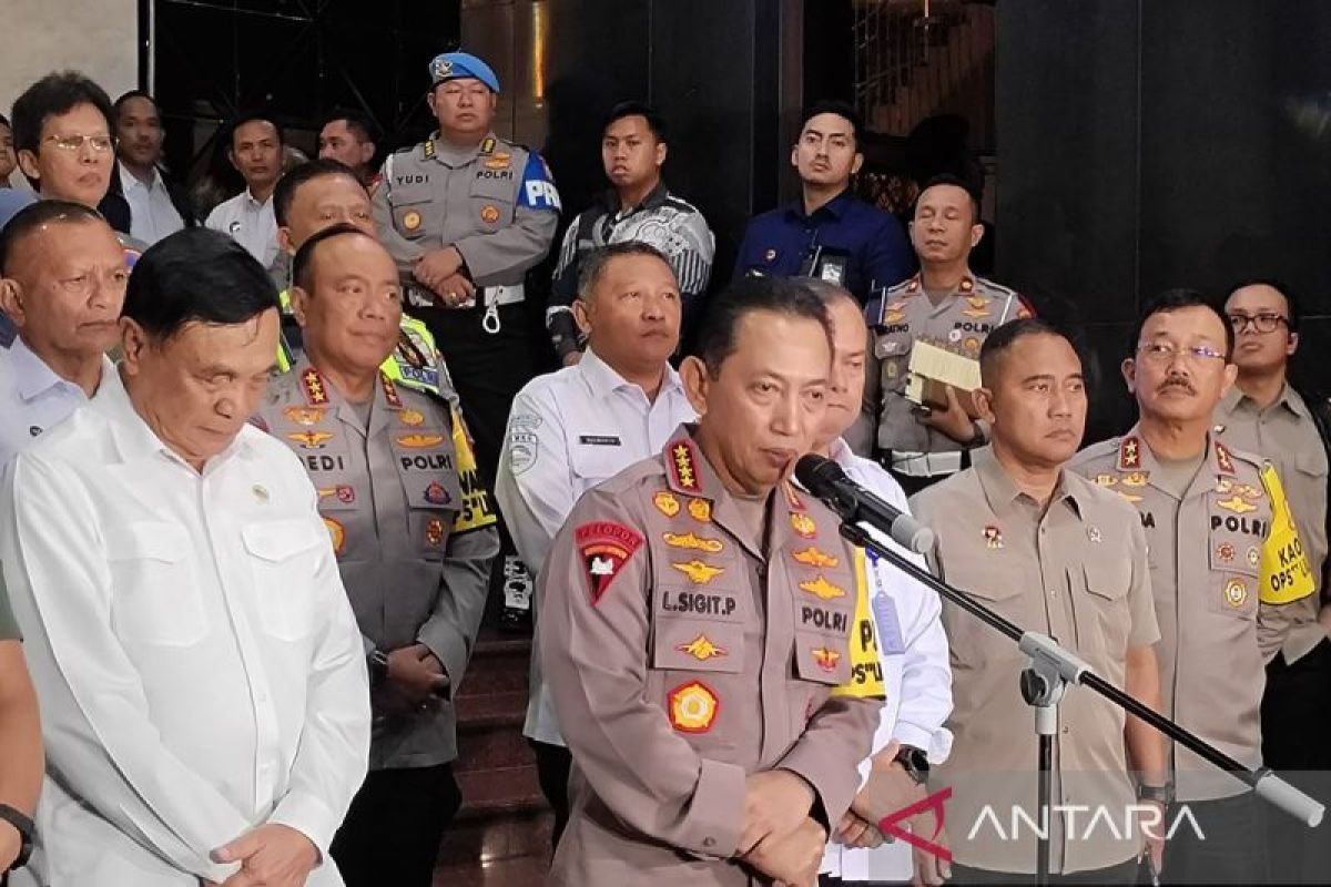 Kapolri: Secara umum penduduk patuh tentang larangan kembang api