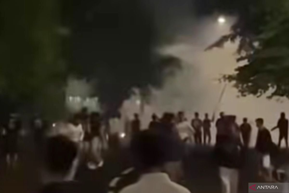 Polisi gagalkan tawuran remaja dalam Flyover Klender pada waktu Tahun Baru