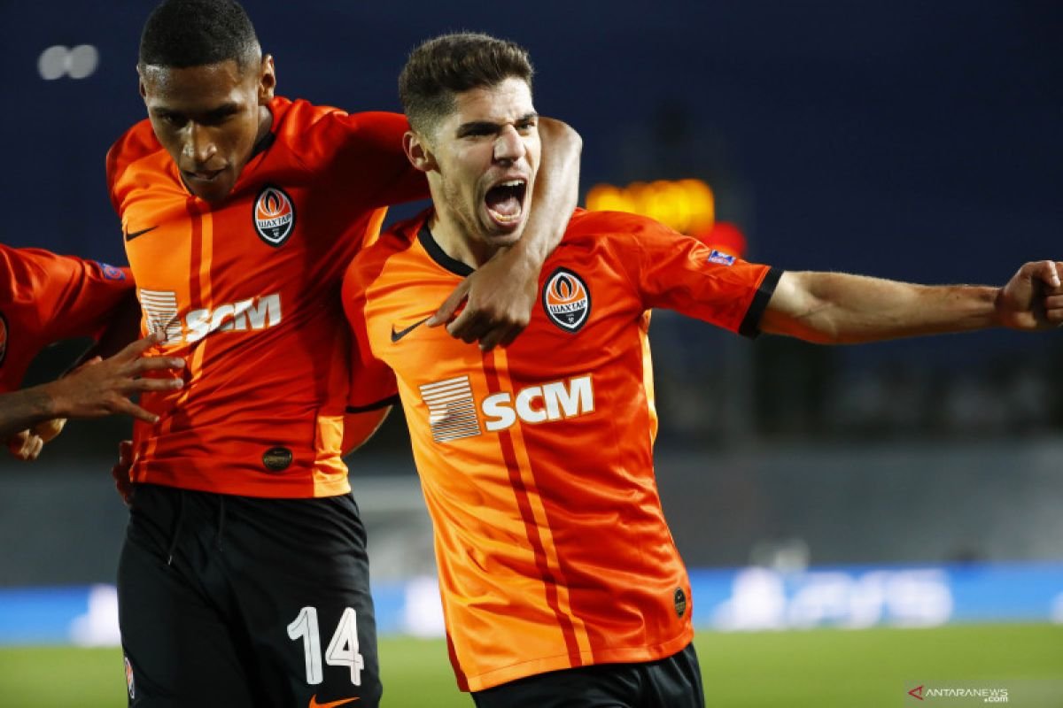 Fiorentina setuju pinjam Manor Solomon dari Tottenham