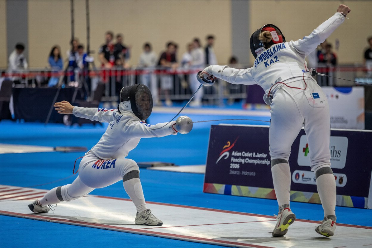 Hong Kong gusur China pada hari kedua Kejuaraan Anggar Asia 2026