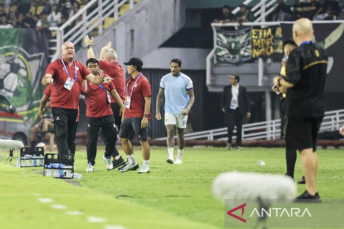 Persib tak hambatan walau tanpa Bojan Hodak dalam di dua laga terakhir
