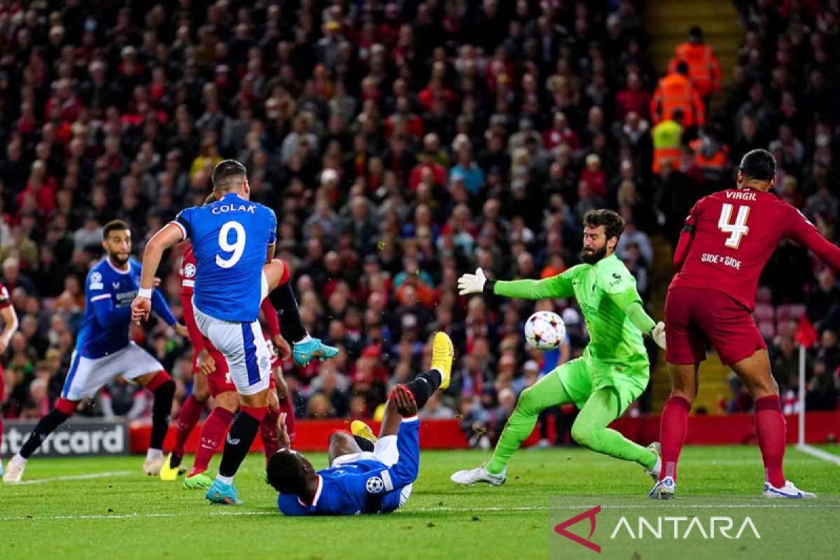 Alisson Becker dilaporkan setujui kesepakatan pribadi dengan Juventus