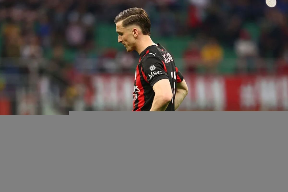 Milan terancam turun dari empat besar setelahnya dikalahkan Atalanta 2-3