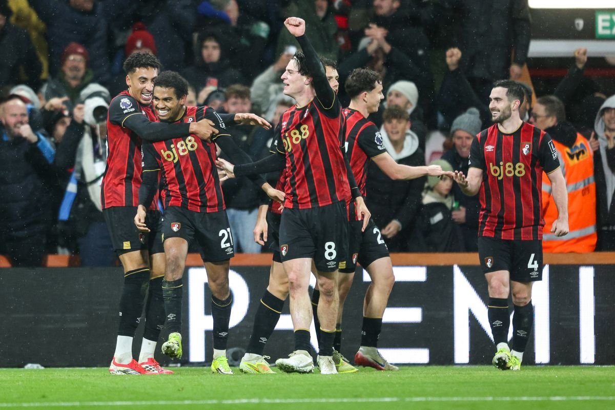 Bournemouth bekukan Alex Jimenez dari skuad hadapi Klub sepak bola Klub sepak bola Fulham