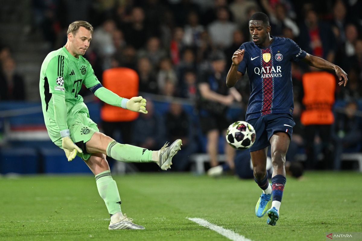 Manuel Neuer perpanjang kontrak di pada Bayern Muenchen hingga 2027