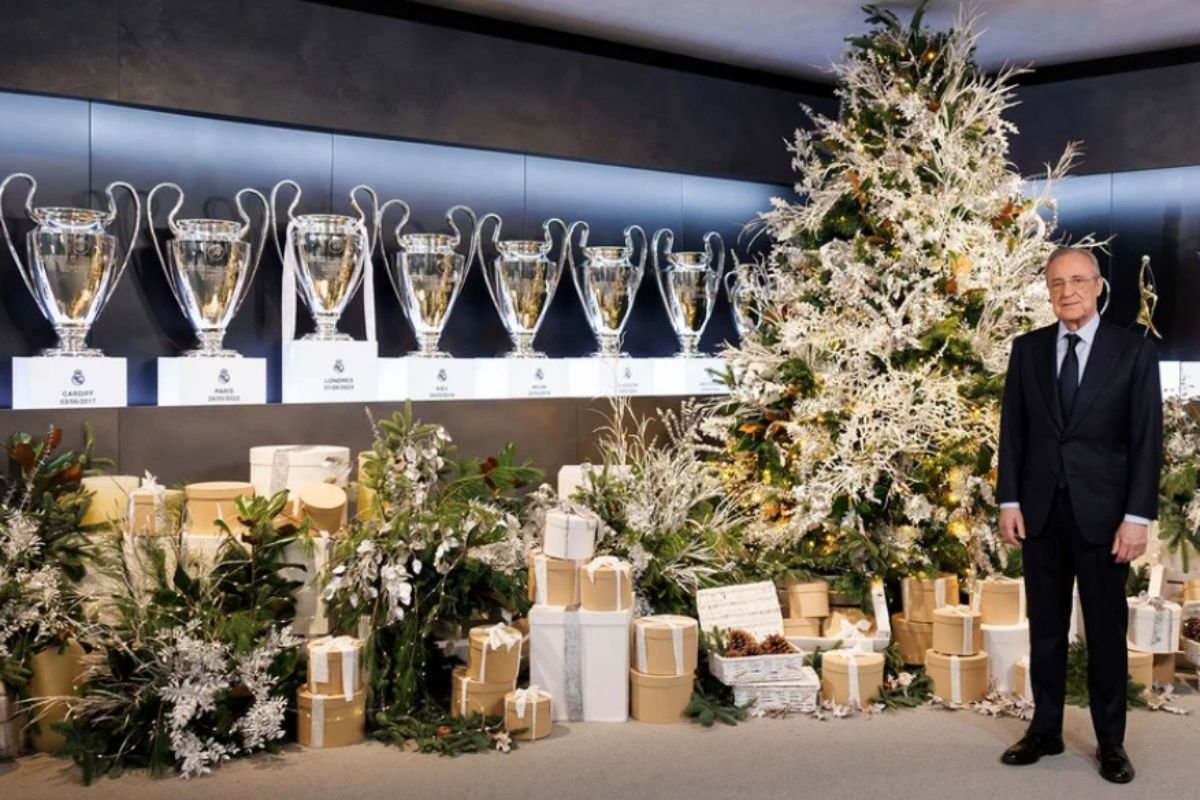 Florentino Perez ungkit lagi perkara Negreira, ancam lapor ke UEFA