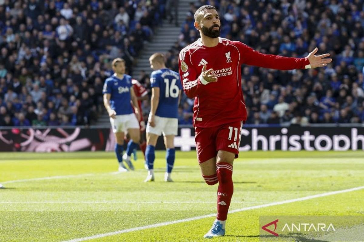 Salah dipastikan absen sewaktu Liverpool sambangi Old Trafford