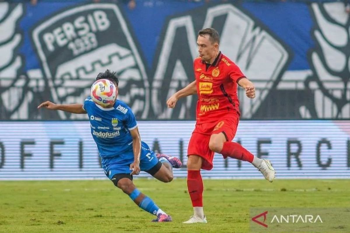 Persija diinstruksikan jamu Persib di Samarinda