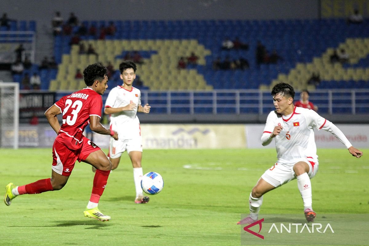 Negara Negara Indonesia imbang 0-0 dengan China pada pertemuan pertama Piala Asia U17