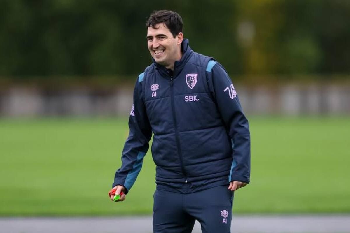 Andoni Iraola kandidat terkuat alternatif Arne Slot