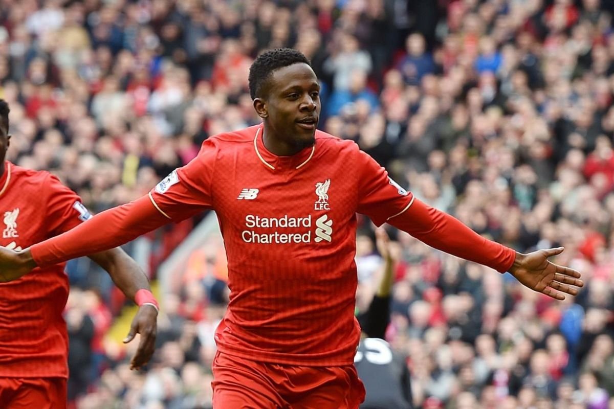 Mantan pemain Liverpool juga AC Milan Divock Origi umumkan pensiun