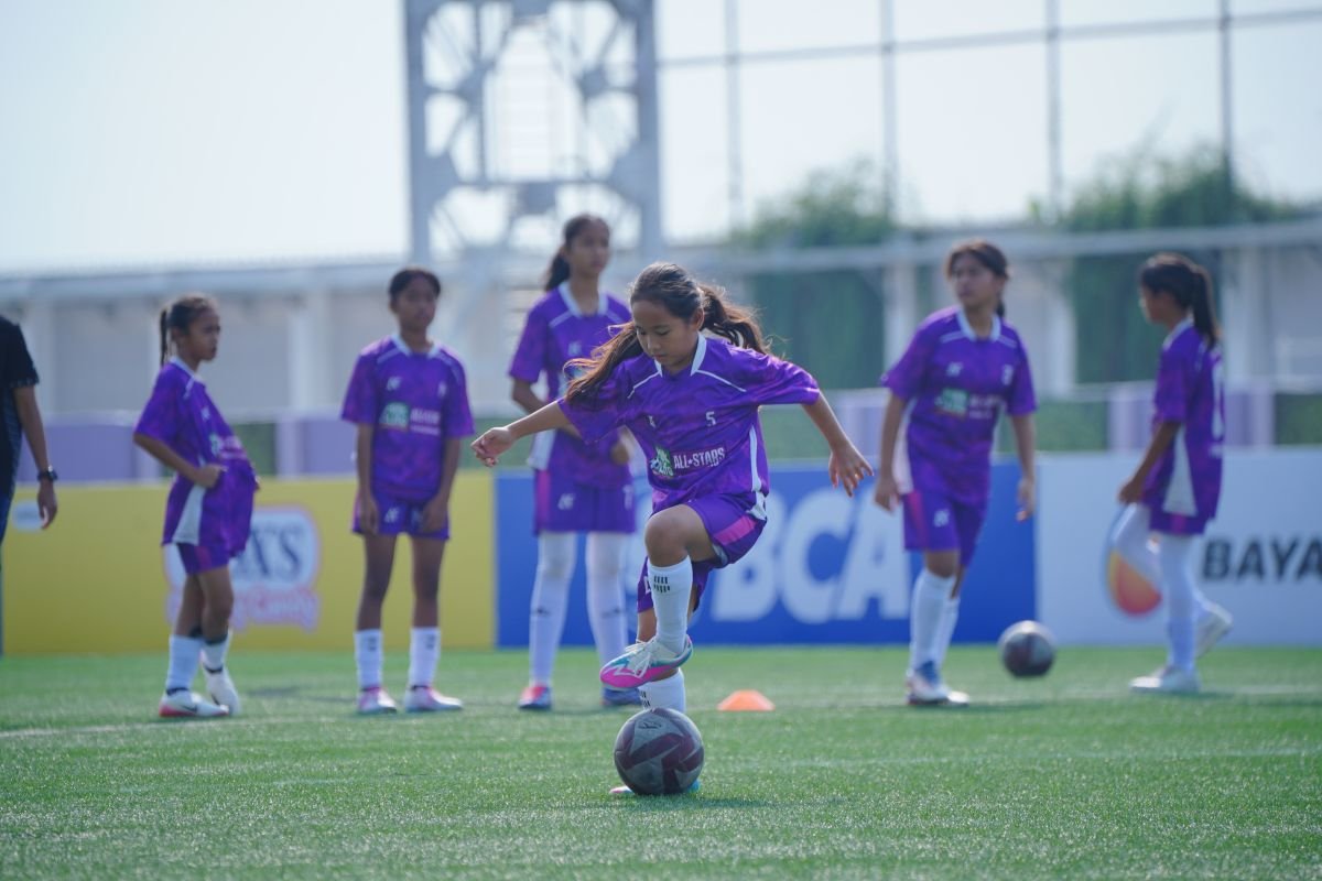 12 regu siap berburu juara Milklife Soccer Challenge All-Stars 2026