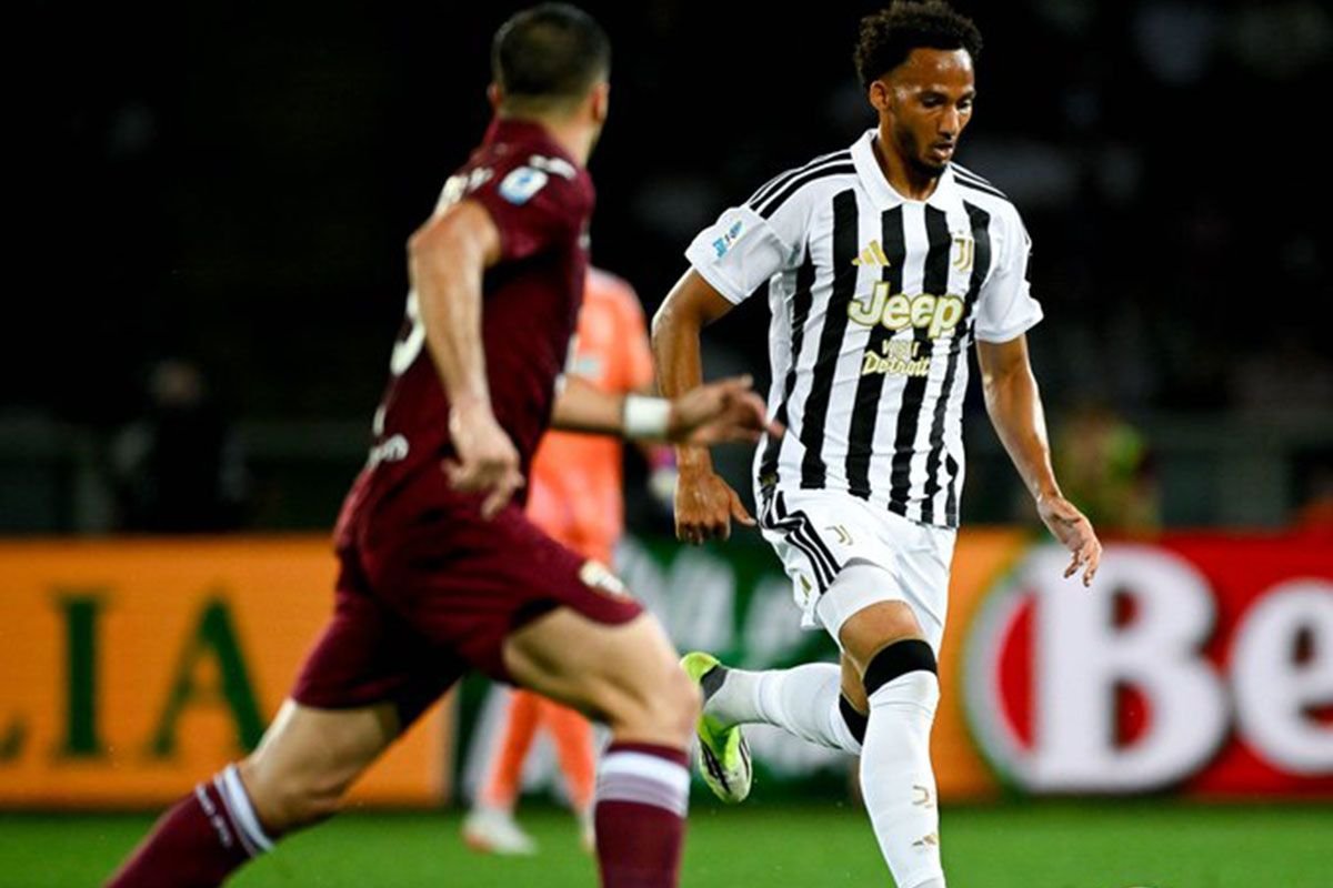 Juventus gagal lolos Turnamen Champions setelahnya imbang 2-2 lawan Torino