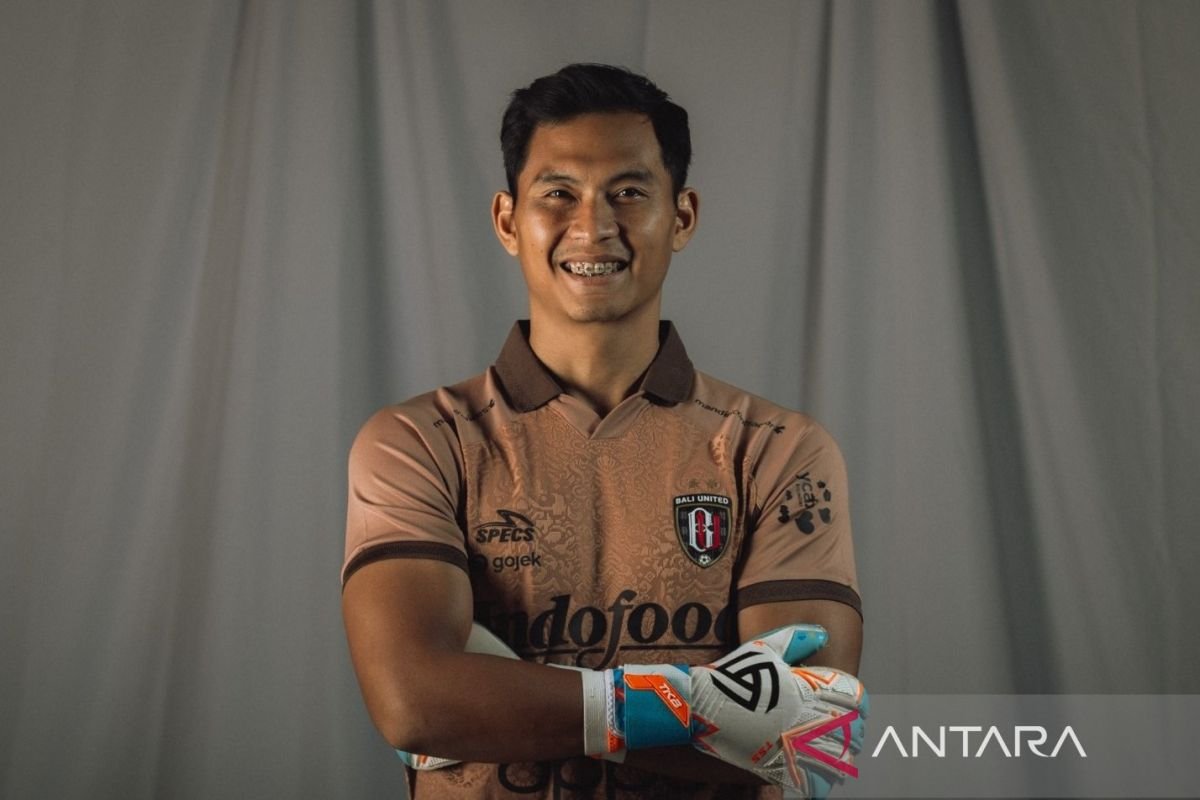 Bali United memutuskan lepas Dikri Yusron