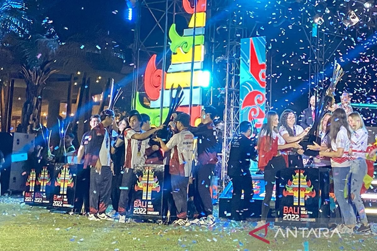 Mempertahankan mahkota sang raja ke panggung esport globus