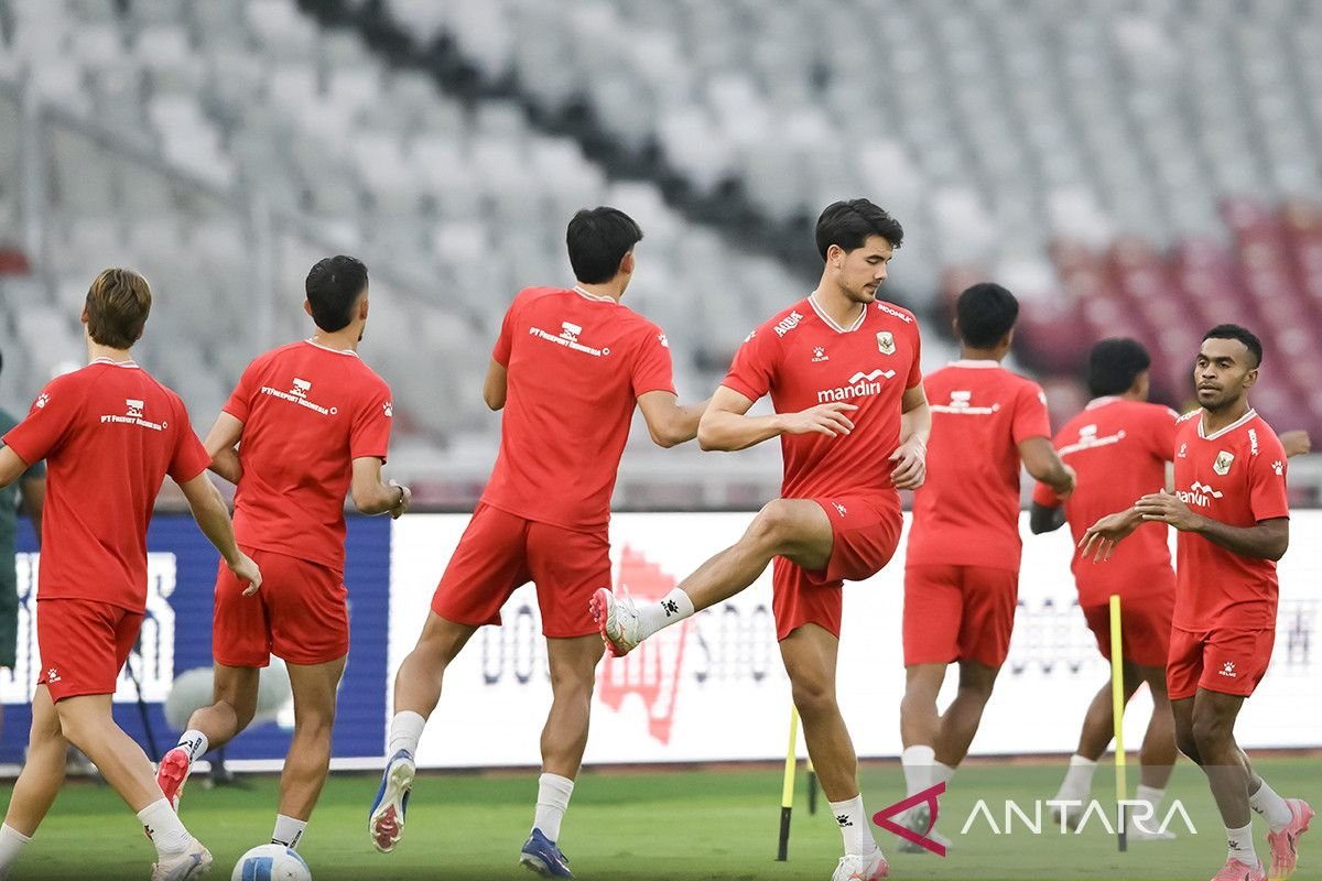 Susunan pemain, John Herdman turunkan empat bek sedang sejak awal