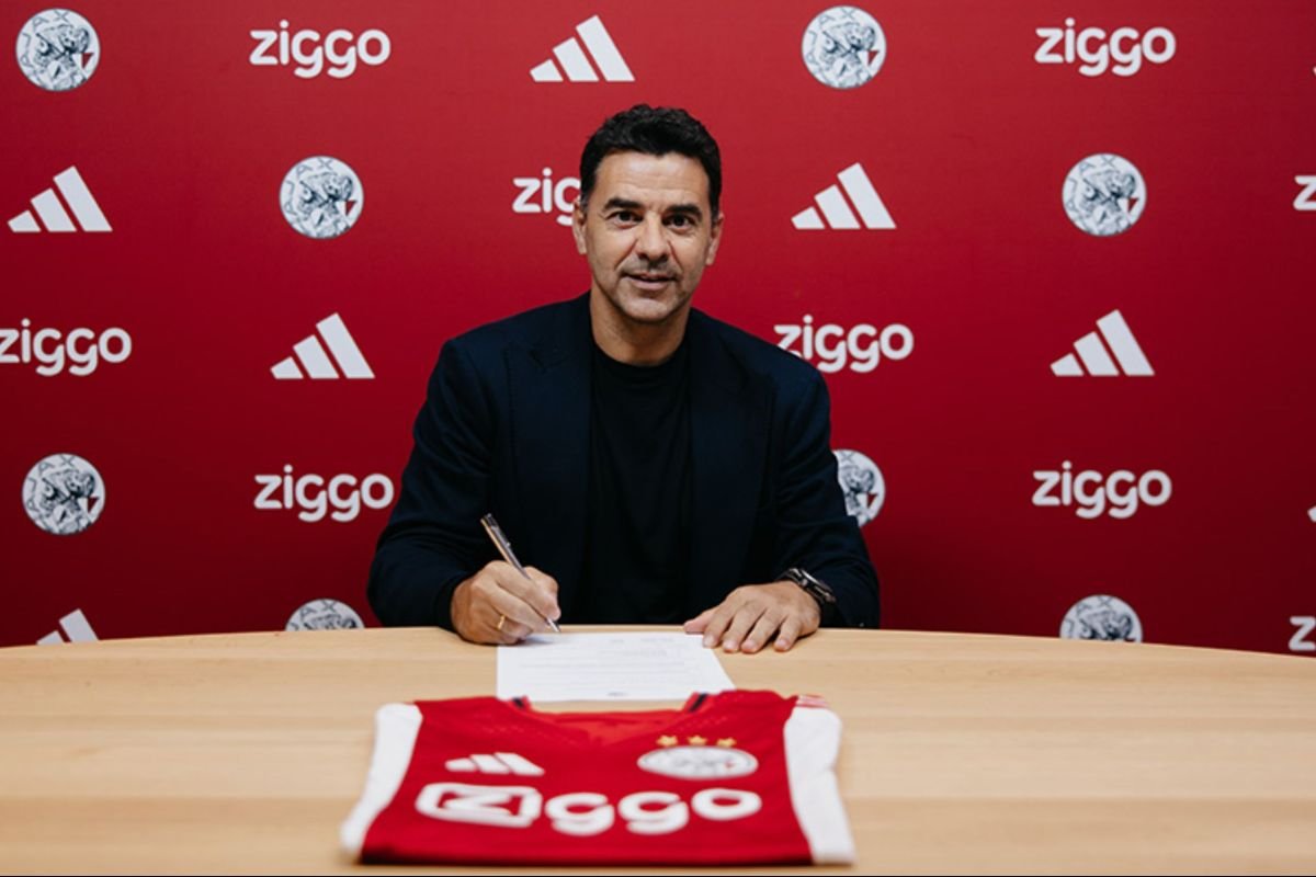 Michel jadi ahli Ajax