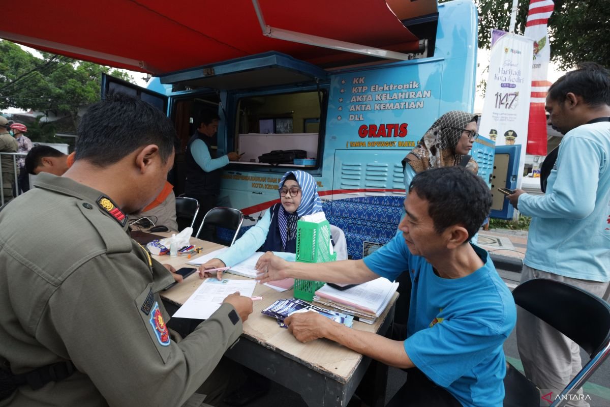 6 dokumen kependudukan yang digunakan digunakan dapat diurus tanpa surat pengantar RT/RW