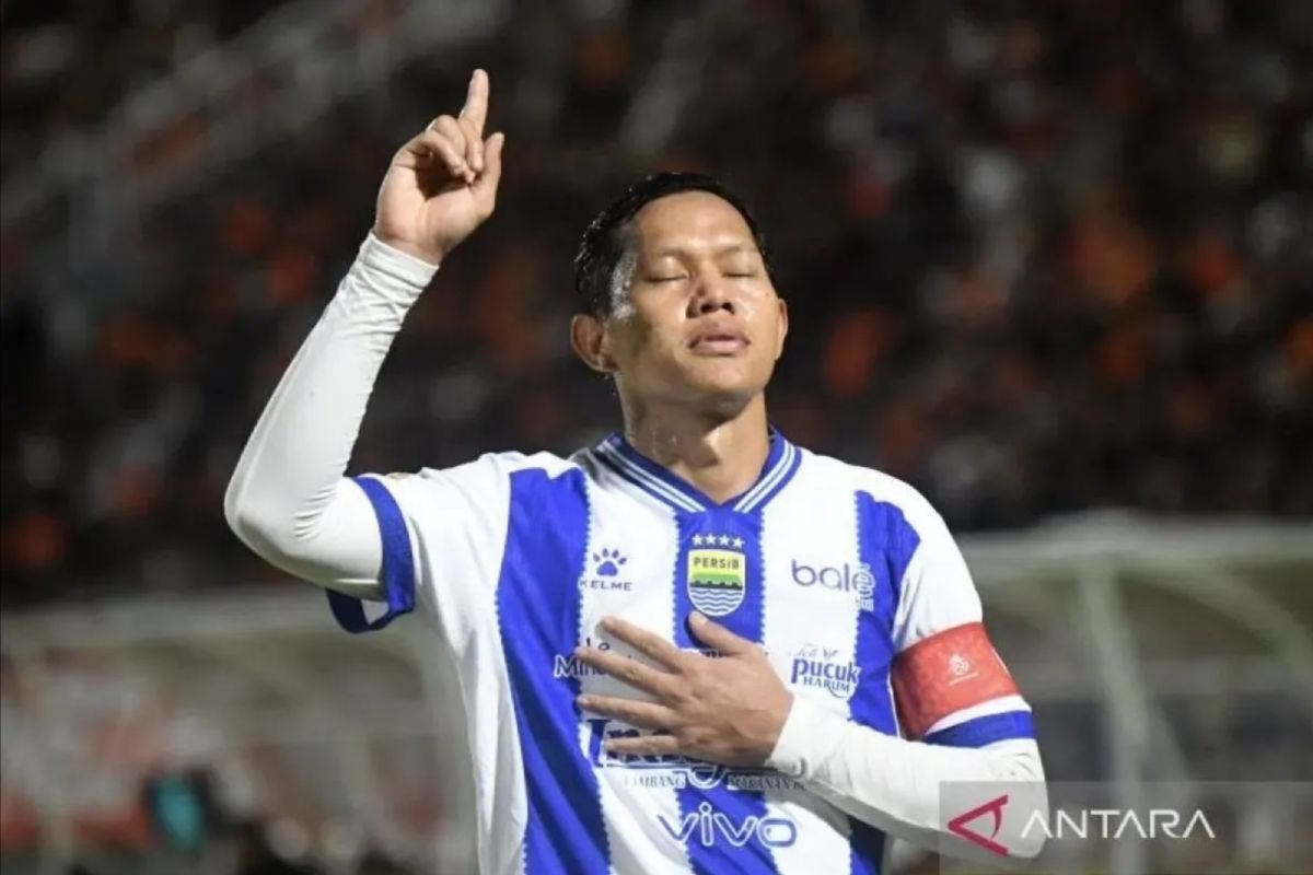 Adam Alis berharap 2026/2027 jadi musim yang mana dimaksud hebat untuk Persib
