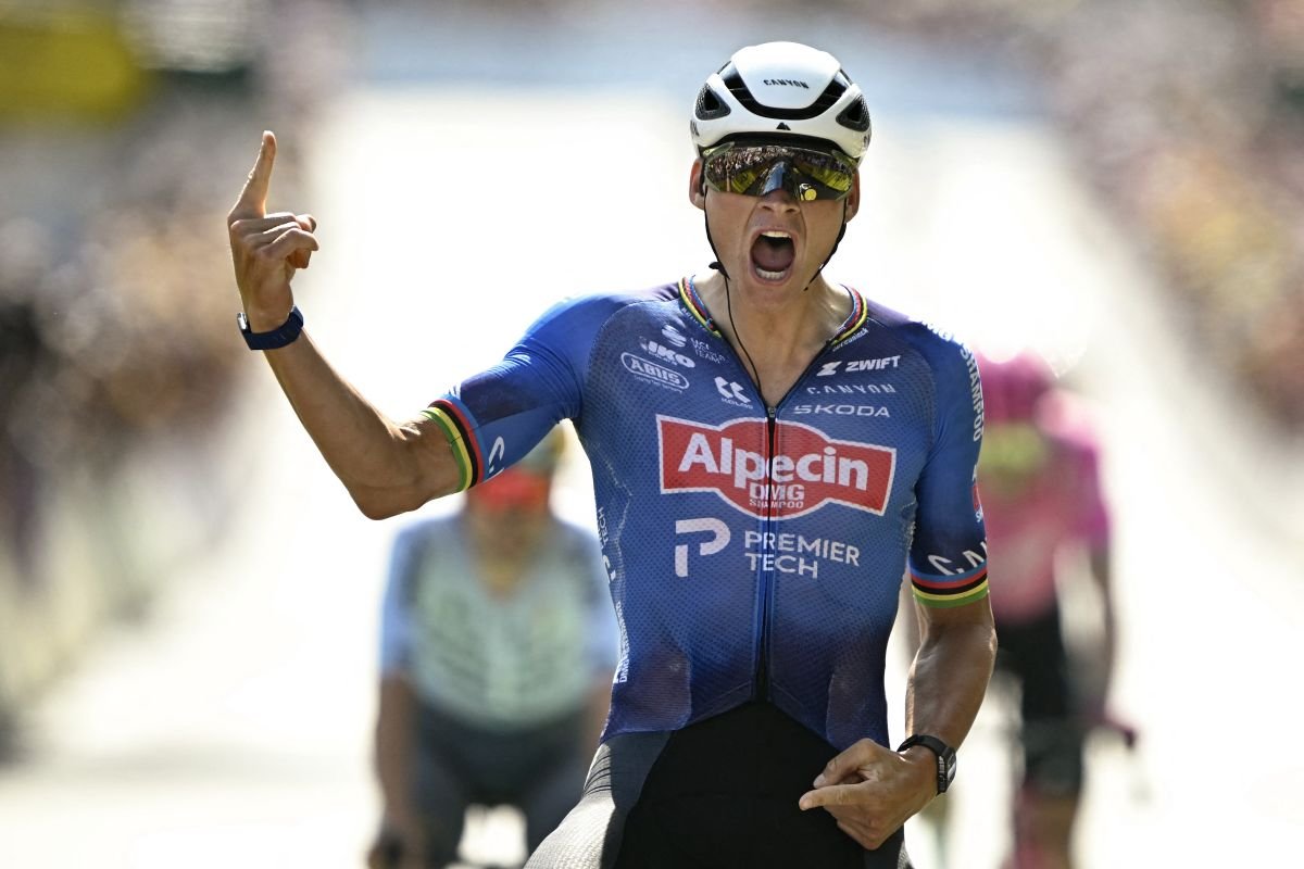 Van der Pool menangi etape kesembilan Tour de France 2026