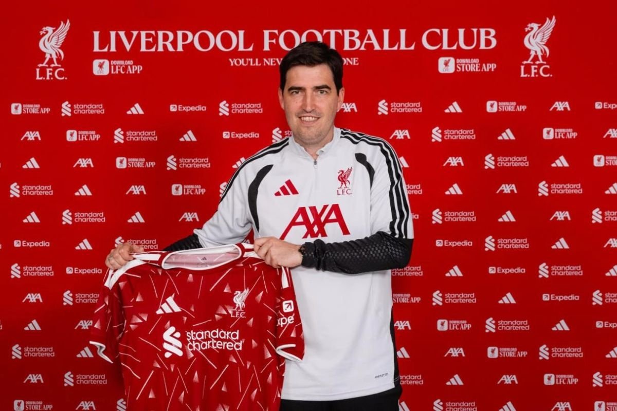 Andoni Iraola ingin Liverpool jadi tim yang tersebut dimaksud dapat dibanggakan suporter