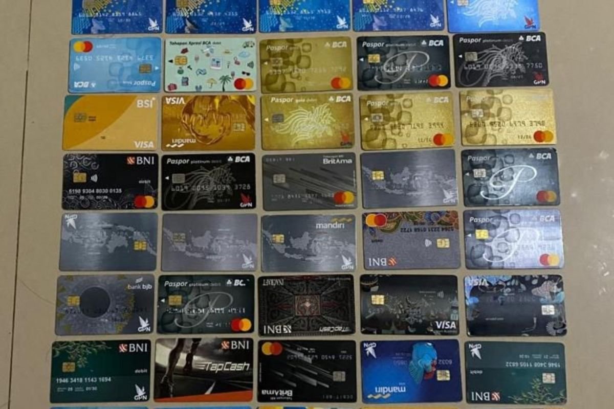 Polisi buru otak sindikat pencuri bermodus ganjal ATM pada Penjaringan