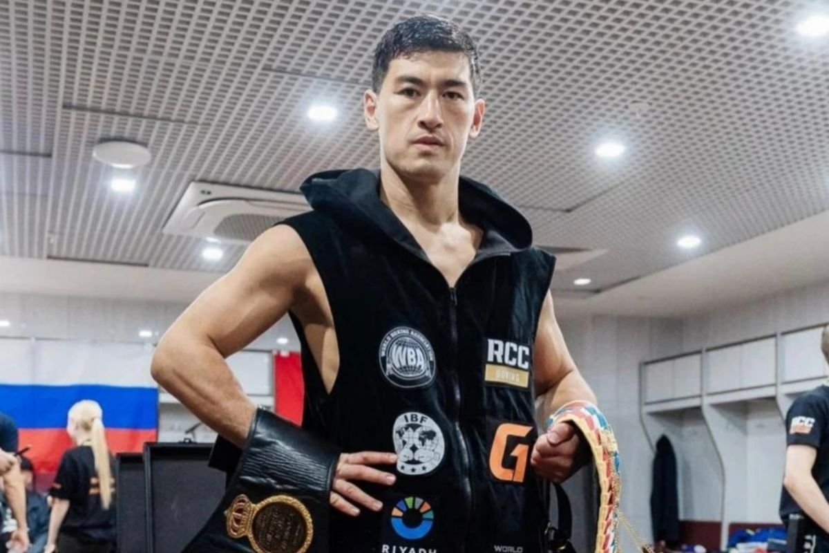 Dmitry Bivol disebut akan melegakan penghargaan perlombaan juara bola WBO