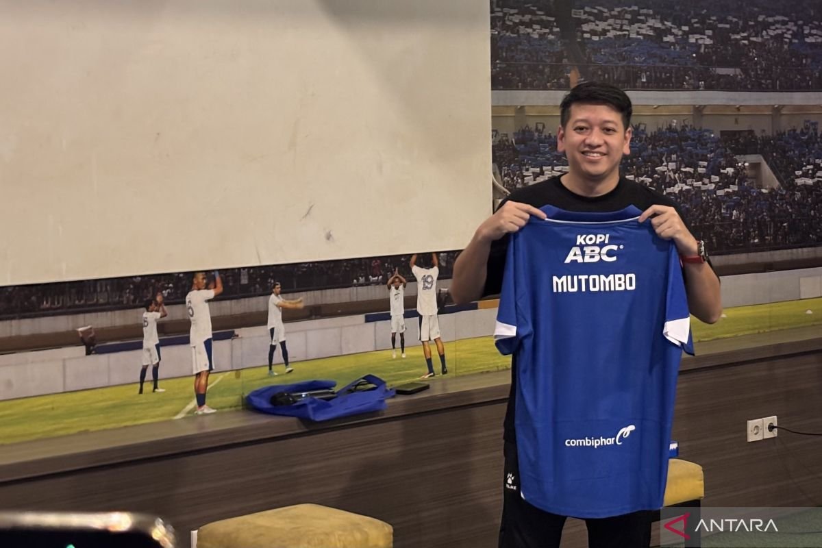 Tolic ungkap alasan Persib Bandung daratkan Gabriel Mutombo