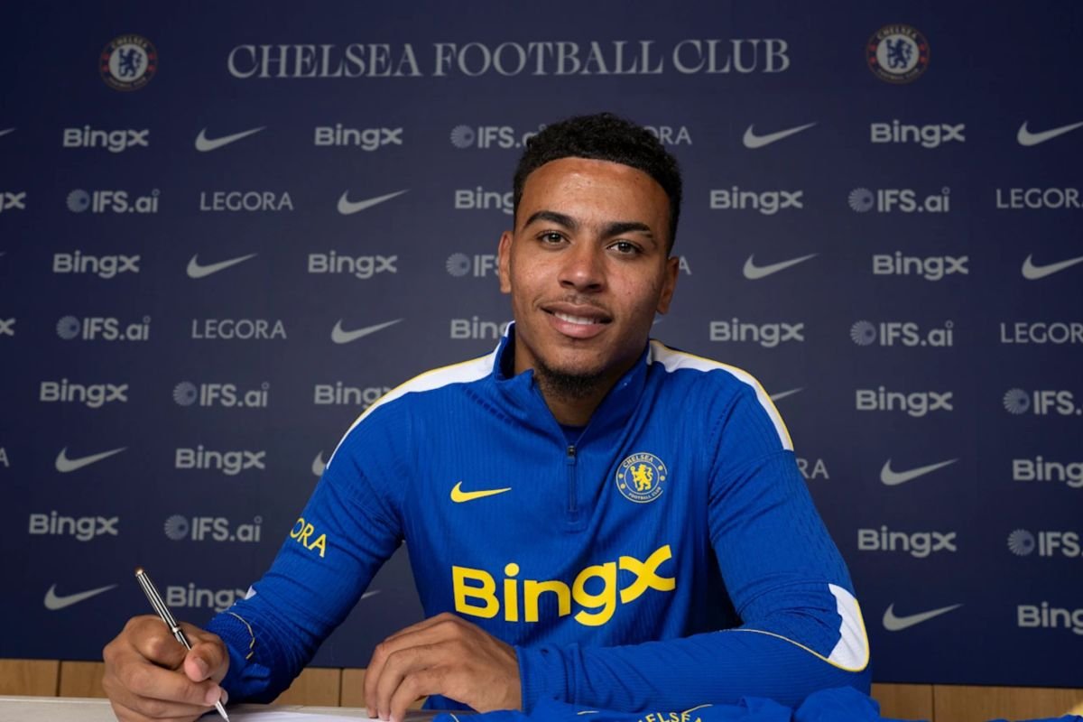 Morgan Rogers resmi gabung Chelsea