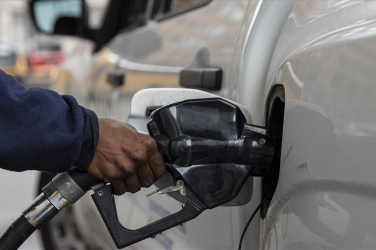 Harga minyak Brent tembus 94 dolar Amerika Serikat per barel