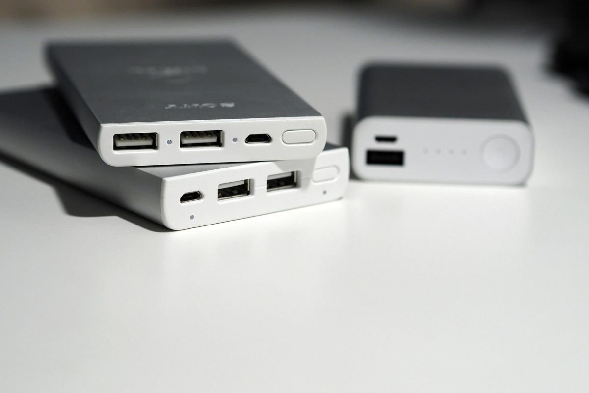 8 power bank terbaik 2026 yang digunakan bagus, awet, juga fast charging