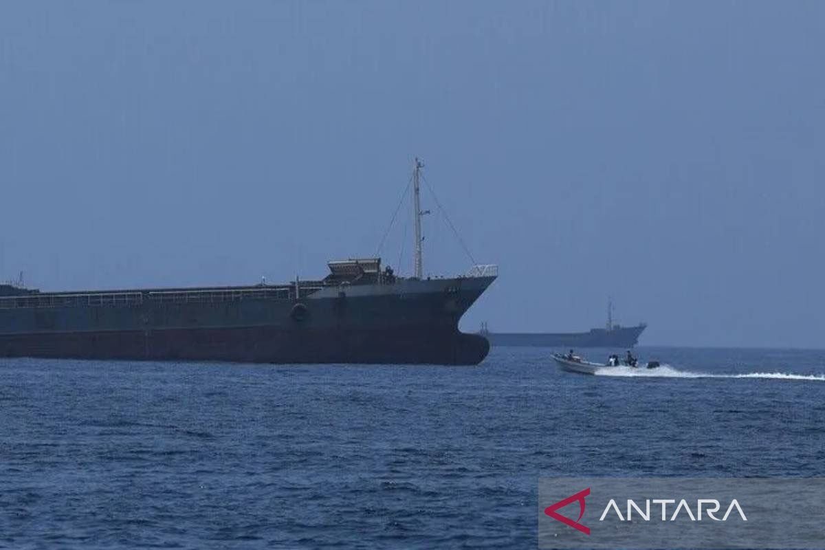 1 tewas, 8 terluka ke serangan pada dua kapal tanker UAE ke Hormuz